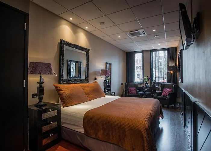 Hotel Sebastians